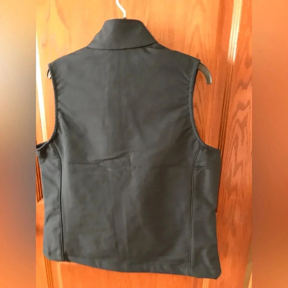 Charles River Women's Vest New With Tags - Picture 2 of 7
